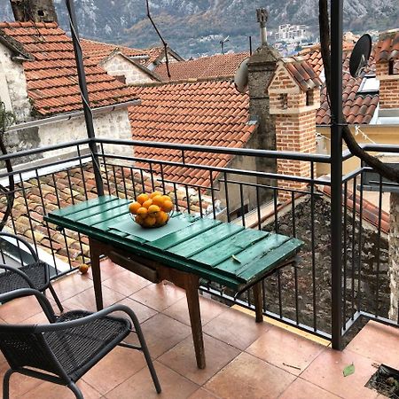 Ferienwohnung Chic & Stylish With Seaview-Terrace - Kotor Indah Exterior foto